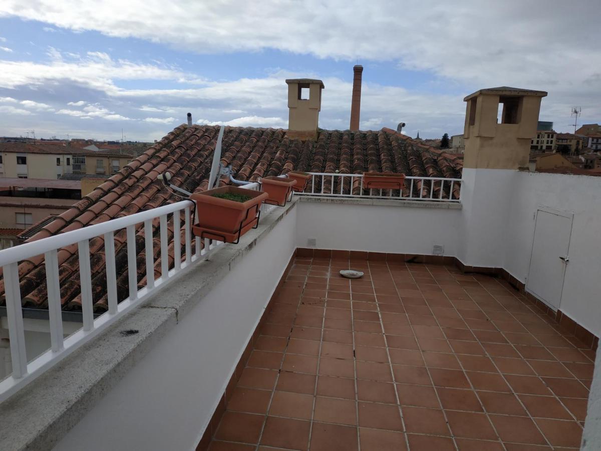 Villa Pilatos Zamora Exterior foto